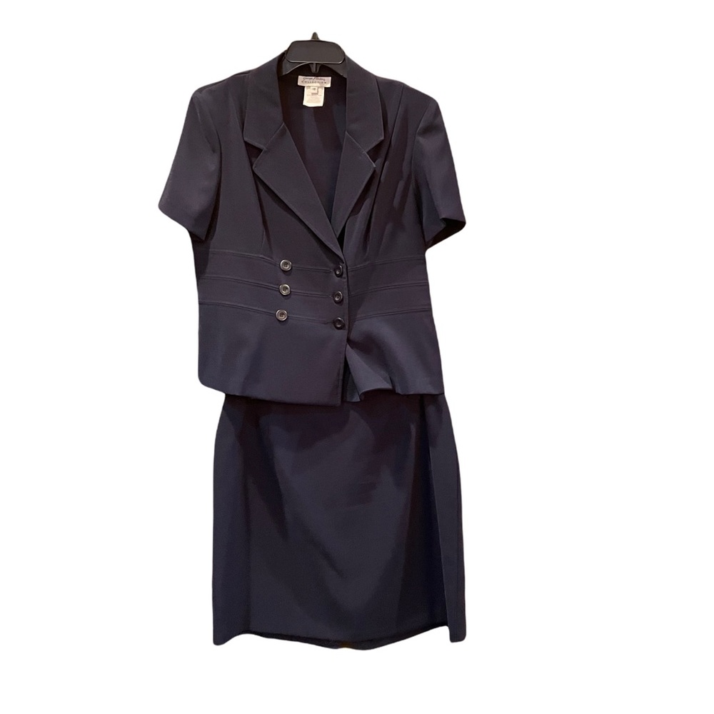 Navy blue two piece skirt business suit